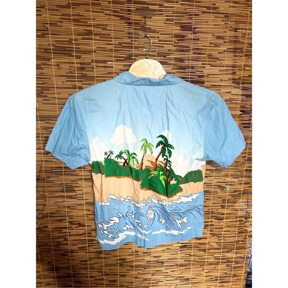 Disney Store Mickey Goofy Donald Surfing Beach All Over Print Shirt Large (L) - Picture 2 of 5
